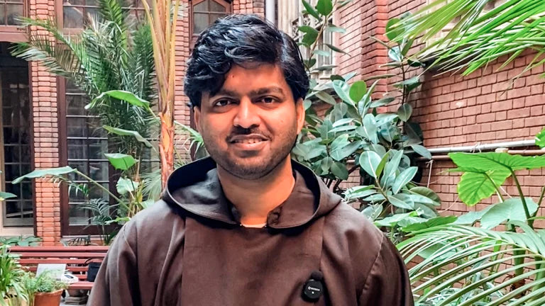 Fra Arun de Madurai: “La Palabra de Dios se tiene que encarnar al contexto de los fieles”