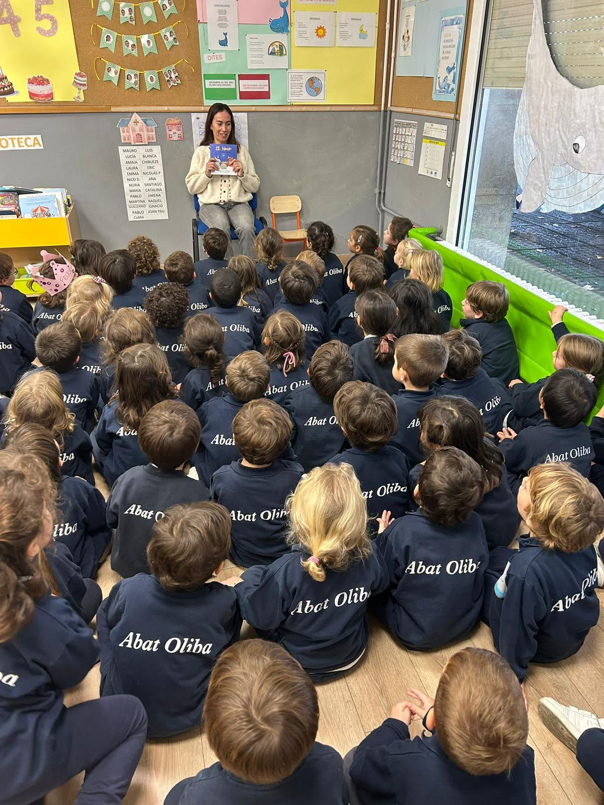 Gloria Gil: “A veces, con textos sencillos como un cuento llegas a verdades profundas y absolutas”